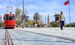 Antalya'da nostalji tramvayı kaldırılmayacak