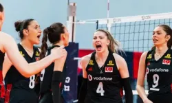 Türkiye U18 0-3 İtalya U18 l MAÇ ÖZETİ İZLE