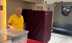Alanyalı taksiciler aplikasyon kullanımına ‘hayır’ dedi