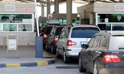 Yabancı plakalı araçlar için yeni dönem! Borcunu ödemeyen Türkiye’den çıkamayacak