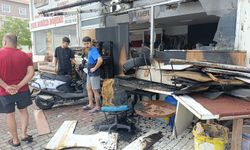 Manavgat'ta atölye küle döndü: Bez parçası her şeyi yok etti