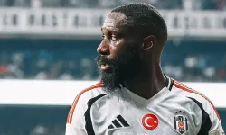 Beşiktaş'ın eski savunma oyuncusu Süper Lig'e geri döndü