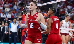 İLK SET SONUCU l Türkiye 25-21 Slovenya SET SAYISINI İZLE
