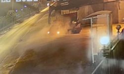 Serik'te akılalmaz kaza: Tarım aletleri iş yerine uçtu