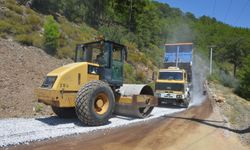 Alanya’da 8 km’lik yol yenilendi