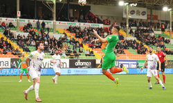 Alanyaspor şeytanın bacağını kırmak istiyor