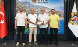 Alanya Belediye Başkanı'ndan Albay Mindivanlı’ya veda