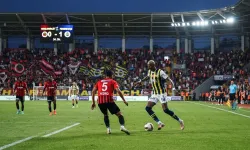 Gençlerbirliği-Fenerbahçe maçı ilk 11'leri belli oldu