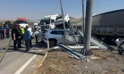 Konya'da zincirleme kaza: Ölü ve yaralılar var
