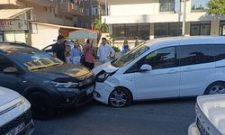 Manavgat’ta araçlar çarpıştı: Yaralı yok