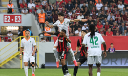 Alanya'ya deplasman zaferi kafa golleri ile geldi