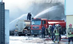 Son dakika l Ankara'da geri dönüşüm yangını