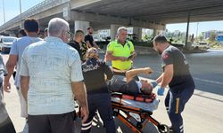 Antalya'da geçirdiği kaza sonrası sedyede mesaj atmaya başladı