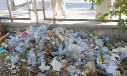 Manavgat'ta boş araziyi çöpe çevirdiler: Pes artık dedirtti