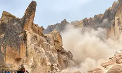 VİDEO İZLE l Kapadokya'da peribacası çöktü: 2 ölü, 1 yaralı