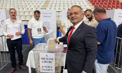 ALTSO Başkan Adayı Mustafa Tuna oyunu kullandı