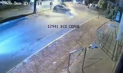 Antalya'da kazanın ardından araçtan duman yükseldi