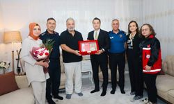 Kaymakam Öztürk, Gazi Barış Erdoğan’ı evinde ziyaret etti