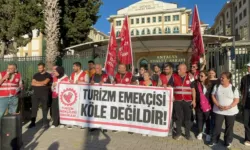 Antalya'da maaşını alamayan turizm işçileri ayaklandı