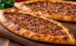 Bursa'nın ünlü pidecisinde at, eşek eti çıktı