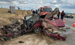 Uşak’ta felaket gibi kaza: 3 ölü