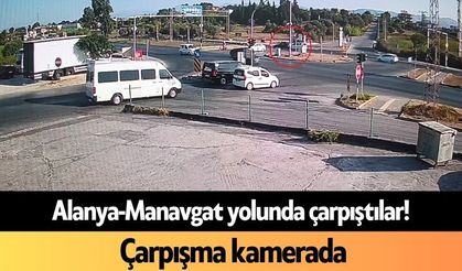 Alanya-Manavgat yolunda çarpıştılar! Çarpışma kamerada