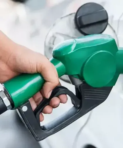 Benzine indirim geliyor! İşte pompaya yansıyacak fiyat