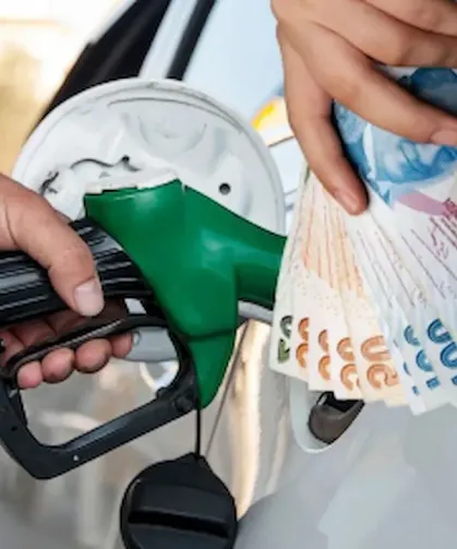 Benzine zam geldi! 80 TL'yi aştı