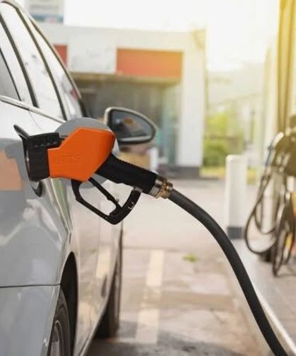 Motorin fiyatında 900 TL'lik düşüş