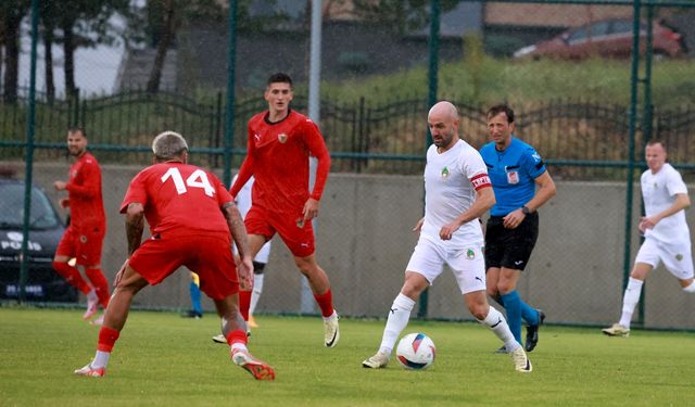 Alanyaspor hazırlık maçında Hatayspor ile berabere kaldı: 1-1