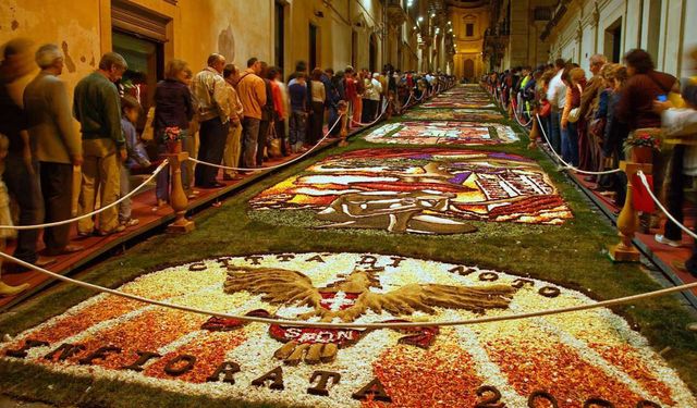 Antalya'nın ilçesinde Çiçeğin Rio Karnavalı için başvurular başladı