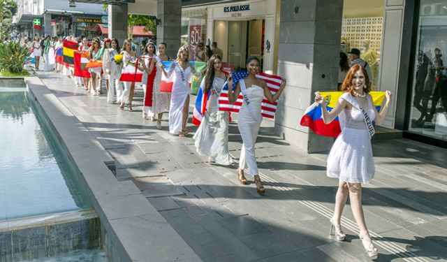 Kraliçe adayları Antalya'dan seslendi