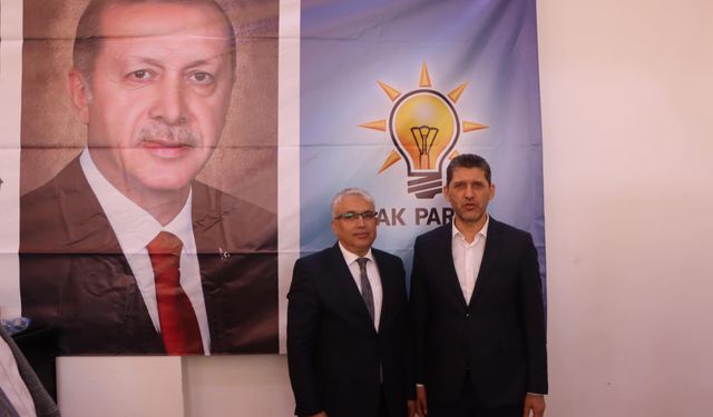 AK Parti'de  Yarar başkan