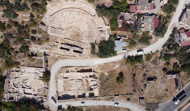 Daha önce duymadınız: Mersin-Antalya karayolunun yanında ortaya çıktı!