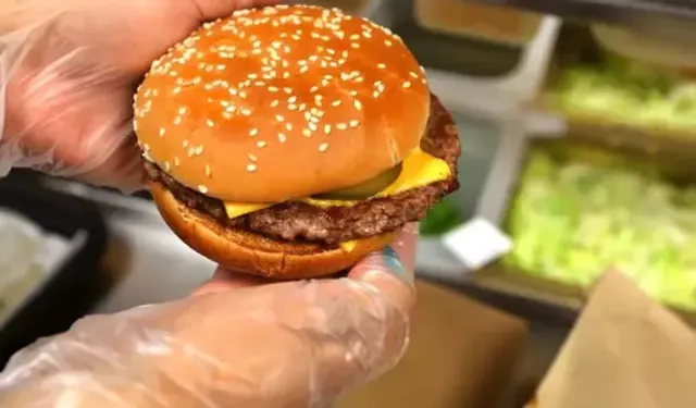 McDonald's'ta skandal! 10 kişiye ölümcül bakteri bulaştı