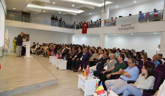 Alanya Üniversitesi 11 ülkeyi Alanya'da buluşturdu