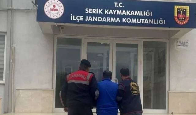 Antalya'da 25 yıl hapis cezasıyla aranan hükümlü yakalandı