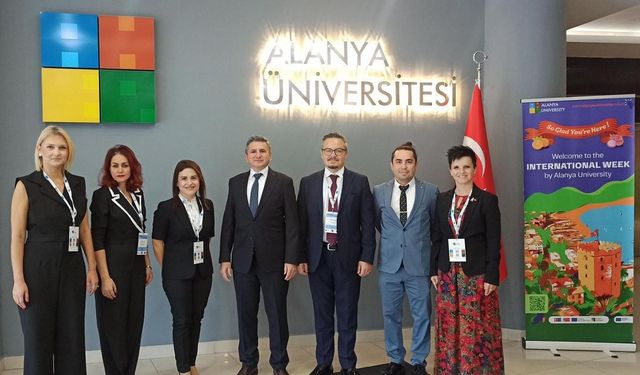 Alanya Üniversitesi kültürel kaynaşmalarda köprü oldu