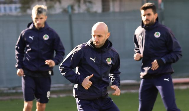 Alanyaspor çift çalıştı