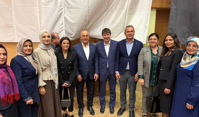 AK Parti Antalya’da iftarda buluşturdu