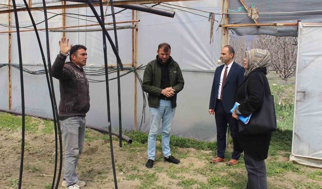 Antalyalı çiftçilere biyolojik mücadele eğitimi