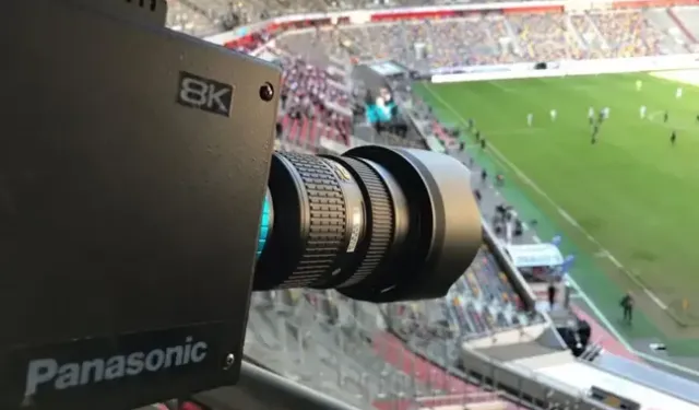 Futbolseverlere güzel haber geldi: Kritik maç şifresiz kanalda yayınlanacak