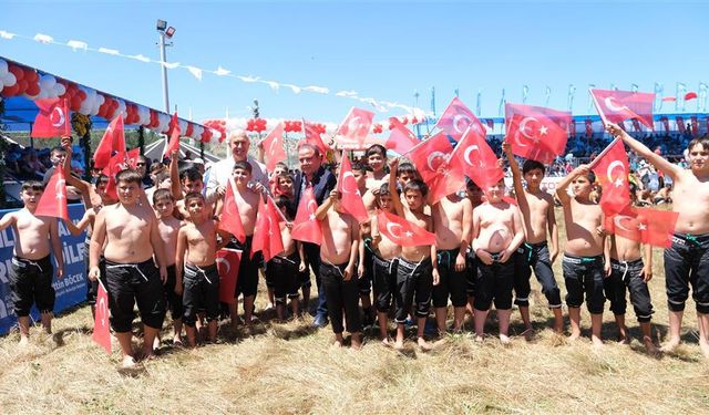 Alanya yağlı güreş şubesi açıldı