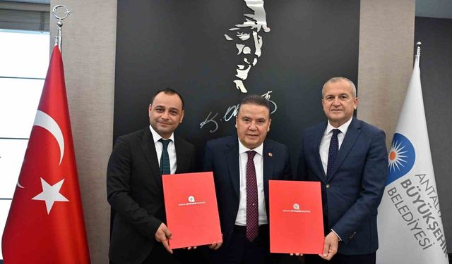 Başkan Muhittin Böcek işbirliklerini güçlendiriyor