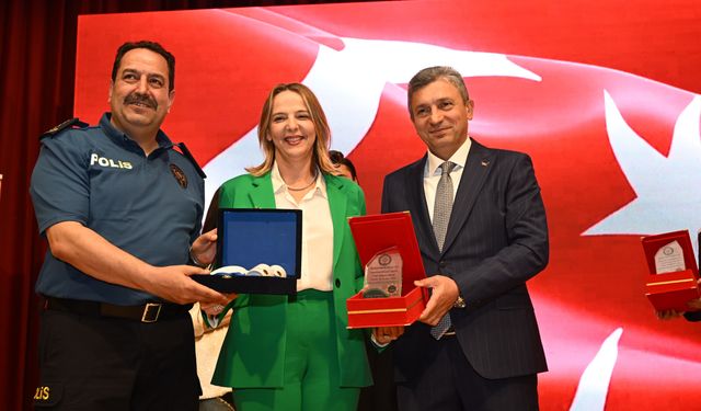 Antalya'da 'En İyi Narkotik Polisi: Anne' etkinliği