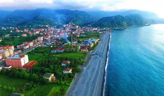 Turistler dönüp bakmıyor: Esnafın kapıya kilidi vuracak