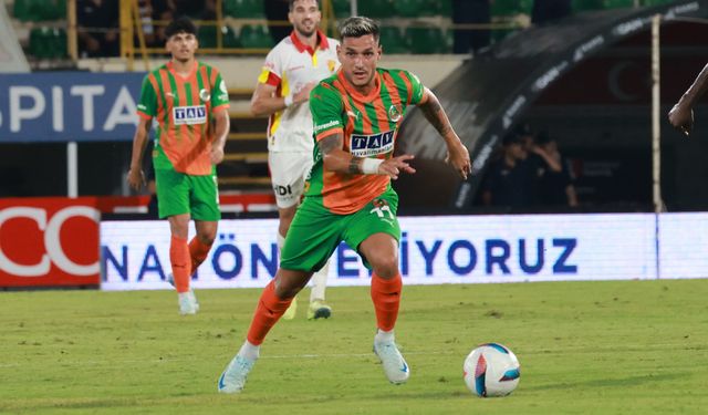 Alanyaspor'da 10 oyuncu eve dönüyor