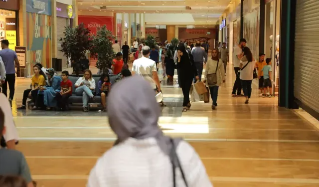 AVM'ye giden vatandaşlar kabusu yaşadı: Hepsi aynı şeyi yaşadı