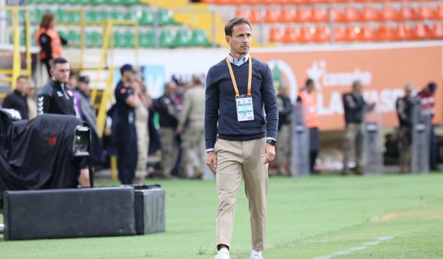 Alanyaspor'da Pereira yeni sezon için konuştu