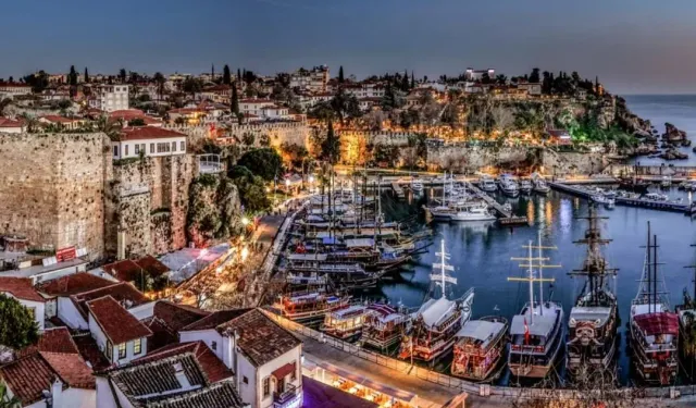 Antalya'da turizm umudu: 5 ayda 4.8 milyon turist ziyaret etti